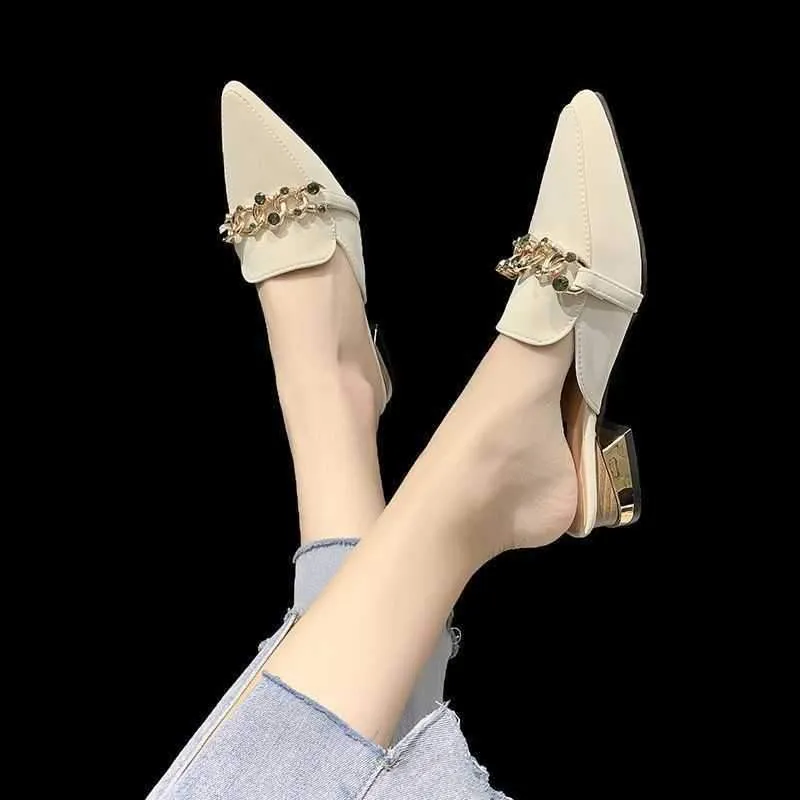 Finn Chain Pointed Toe Mule Spring Closed Toe Half Slippers Women's Low Heel Pointed-Toe Mules Shoes
